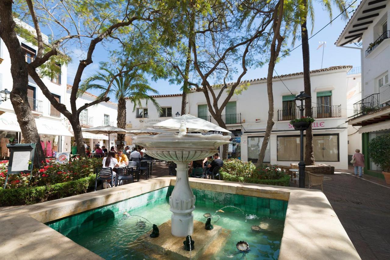 Marbella Orange Square Apartment Exterior photo